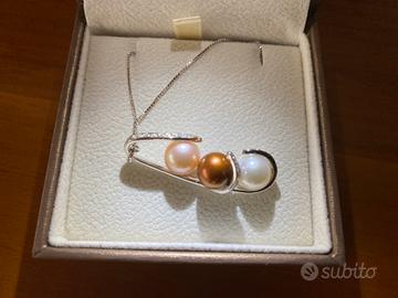 Collana oro bianco e perle by "Megazzini"