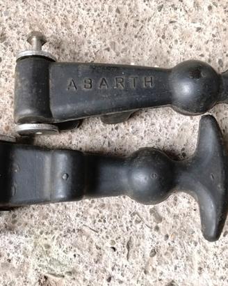 2 Ganci ferma-cofano a molla in gomma Abarth