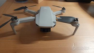 drone dji Mini SE fly more combo