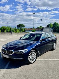 BMW Serie 5 Touring G31 Versione 520d xDrive