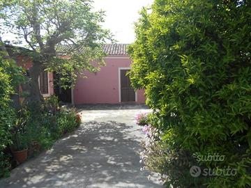 Casa immersa nel verde - per brevi periodi