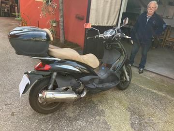 Beverly Piaggio 500 I.E.