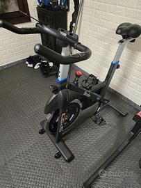 Cyclette Spin Bike BCube - Volano 20kg
