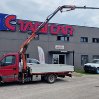 Iveco daily con gru Benelli e cassone fisso TAGICA