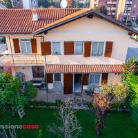 Villa bifamiliare Pinerolo [Cod. rif 3190574VRG]