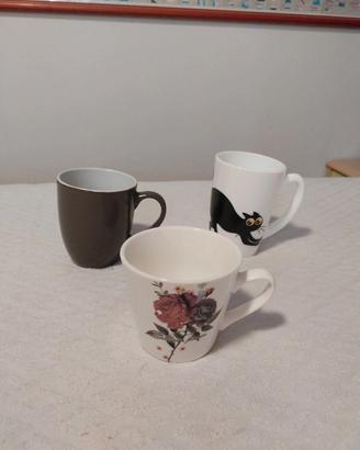 Tre tazze nuove