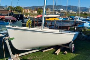 Barca trivalente, vela, remi e motore Fusilla 4