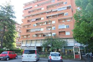 4 LOCALI A TORINO