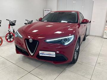 Alfa Romeo Stelvio 2.2 Turbodiesel 160 CV AT8 RWD 