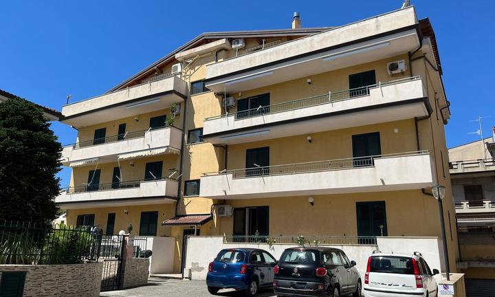 Appartamento Siderno [Piano rialzatoVRG]