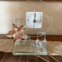 Orologio con cristalli