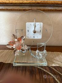 Orologio con cristalli