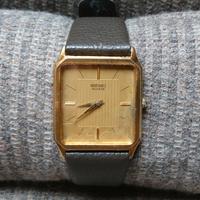 Orologio al quarzo placcato oro Seiko Chariot