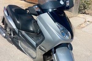Yamaha Scuter 250