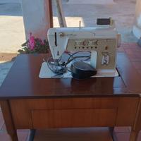 macchina per cucire 