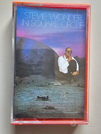 Audiocassetta Stevie Wonder 'In square circle'