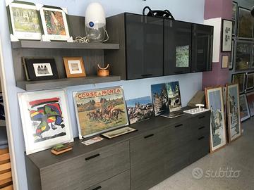 Mobilio e complementi d'arredo nuovi da showroom