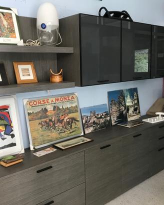 Mobilio e complementi d'arredo nuovi da showroom