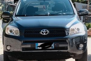 Toyota RAV4  2.2D.D. CV 136