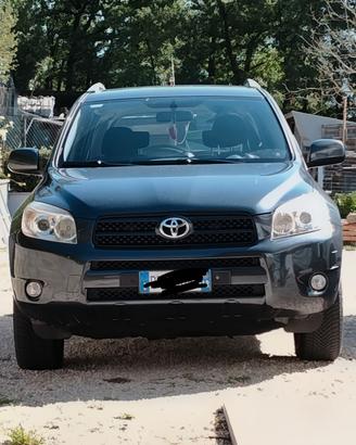 Toyota RAV4  2.2D.D. CV 136