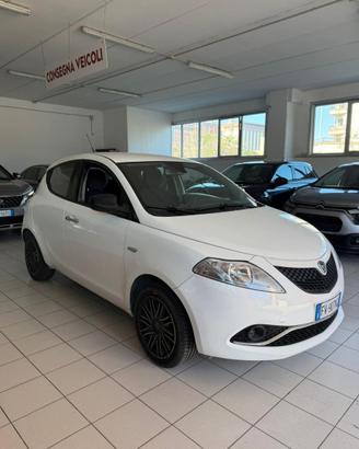 LANCIA - Ypsilon - 1.2 69 CV 5p. Gold