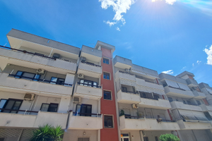 Terzo Piano Con Ascensore