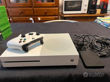 Xbox One S 500 GB + hard disk 1 TB + 17 giochi