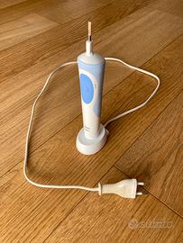 Braun Spazzolino elettrico ricaricabile con base