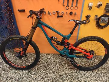 Saracen myst pro carbon