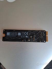 SSD con connettore proprietario Apple (12+16 pin)