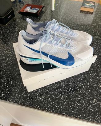Nike Vaporfly Next% 4 NUOVE Taglia 44