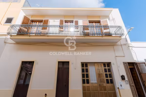Casa indipendente - Cutrofiano