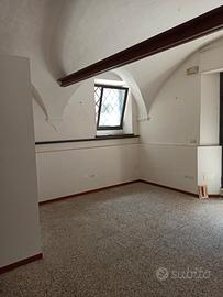 Negozio / ufficio porta romana ap