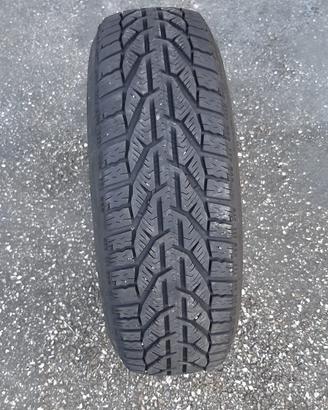 4 Gomme invernali 175/65 R15 84T Riken Snow