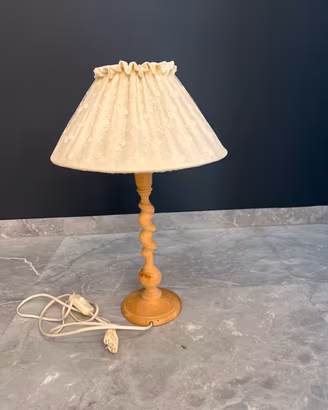 Lampada da tavolo
