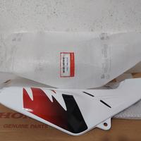HONDA DOMINATOR 3 SERIE fianchetto destro