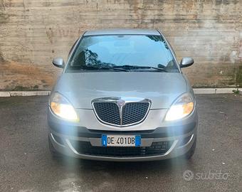 Lancia ypsilon 1.3 multijet anno 2006