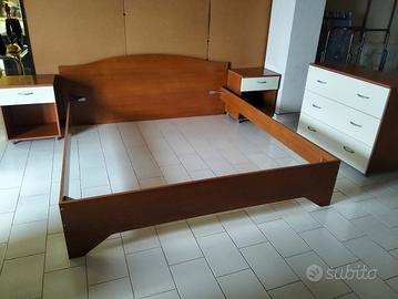 camera da letto panna e ciliegio 