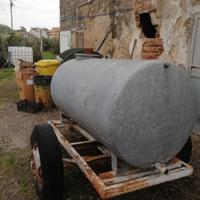 botte per acqua con carrello