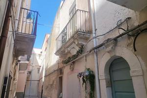 CASA INDIPENDENTE A MOLA DI BARI