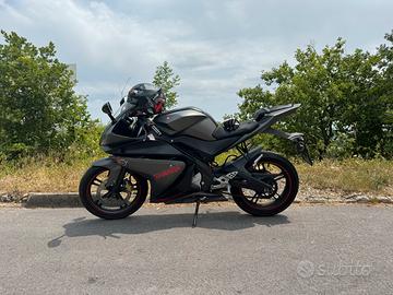 Yamaha yzf R125