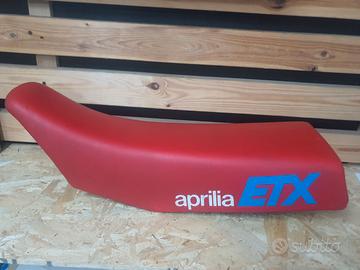 Sella Aprilia ETX 125 1984-86 Originale nuova mai