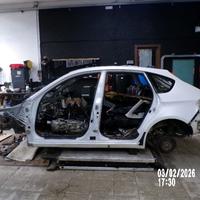 PARAFANGO POSTERIORE SINISTRO IMPREZA ANNO 2010