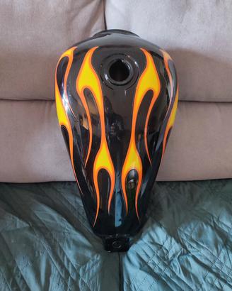 serbatoio goccia moto custom