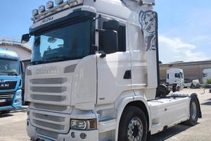 SCANIA R490