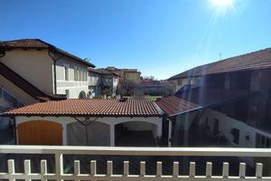 Casa indipendente di 140 m² con 5 locali e box aut