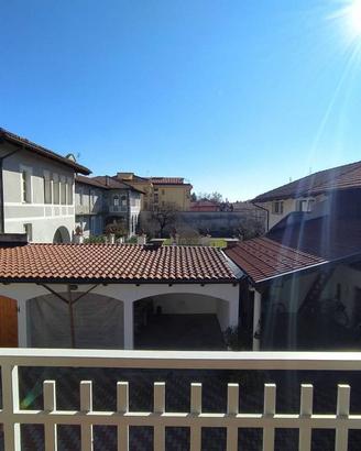 Casa indipendente di 140 m² con 5 locali e box aut