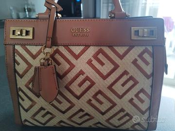GUESS borsa elegante cognac e beige 