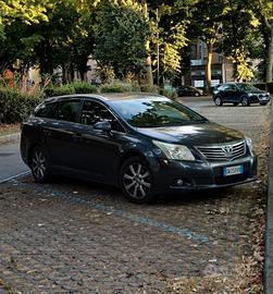 Toyota Avensis Wagon T270 2.0 D4D