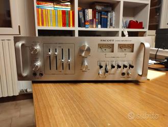 H.H. Scott - A 457 amplificateur